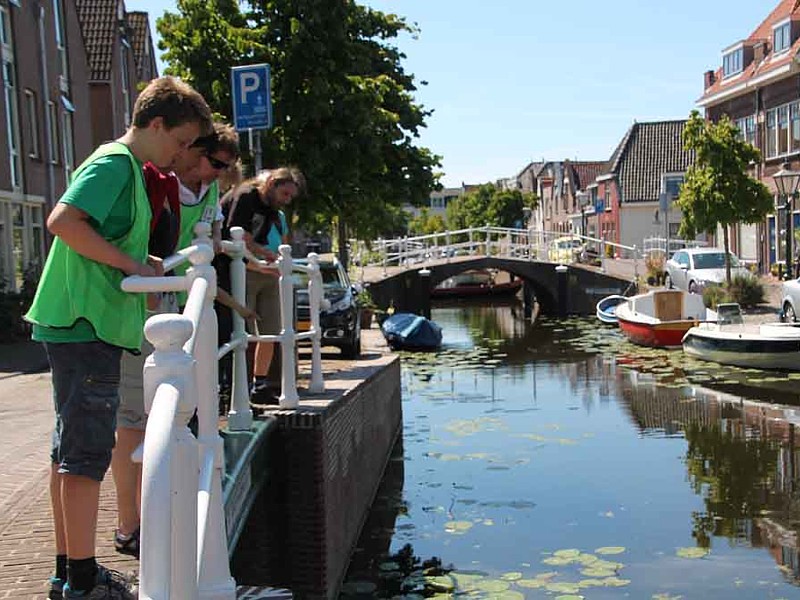 Wanneer worden er activiteiten rondom stadsgrachten georganiseerd?
