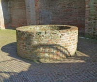 Waterput de Burcht opschonen