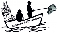 Drijfvuilvissen met de kanovloot op 21 aug